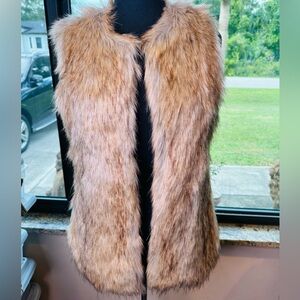 Zara Trafaluc Outerwear Collection Faux Fur Vest Size Medium